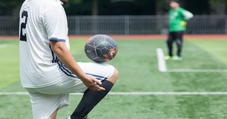 深圳王之者足球：发展球员有氧无氧耐力的训练方法
