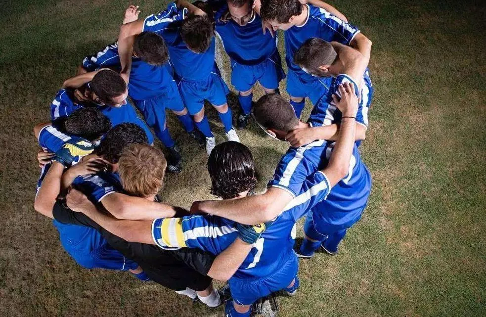 深圳王之者足球：培养团队精神的四个小技巧