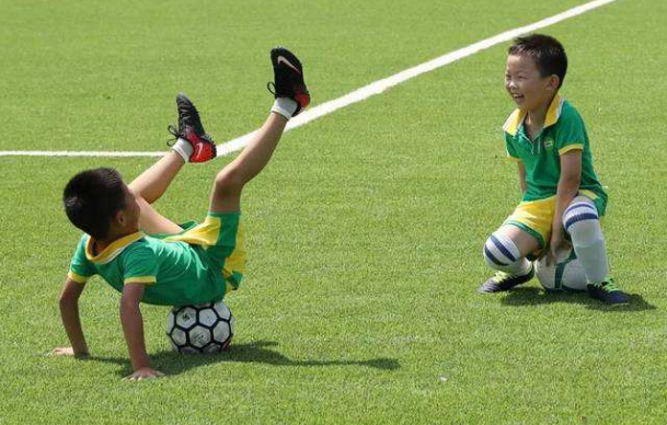 深圳王之者足球：“调皮孩子”其实并不调皮！足球更能让他们表现自己