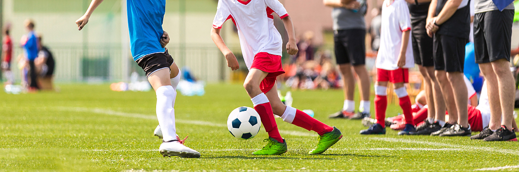 深圳王之者足球：用幼儿足球“比赛”，让孩子产生继续踢球的欲望