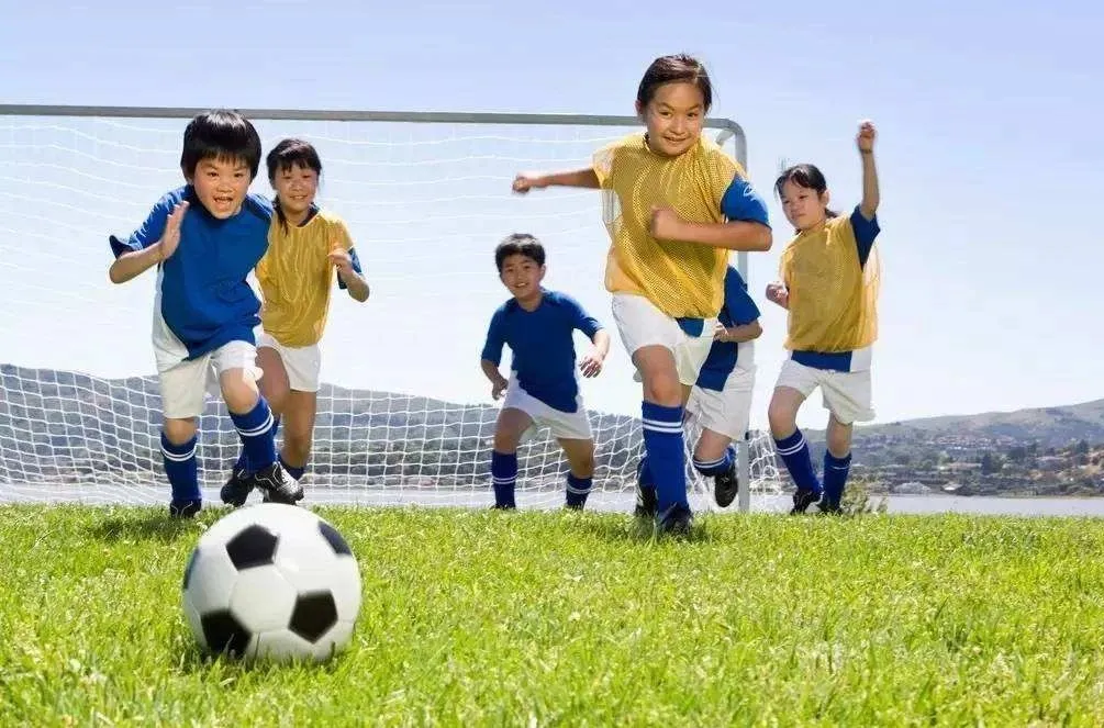 深圳王之者足球：做好这10件事让孩子快乐踢足球！